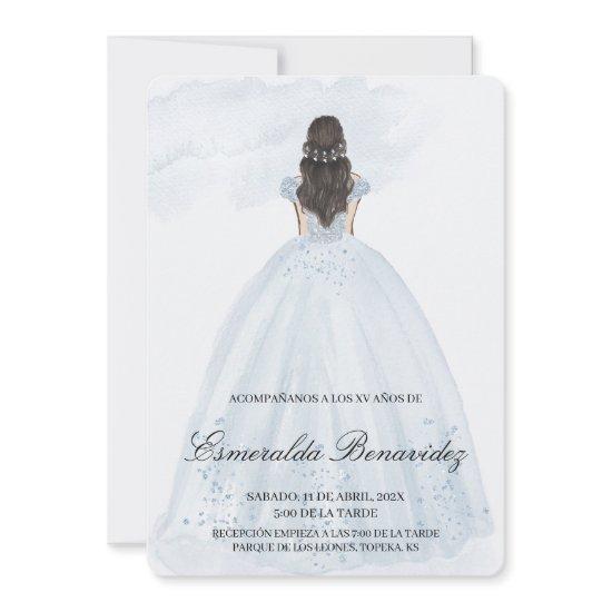 Invitación de quinceañera con vestido azul claro